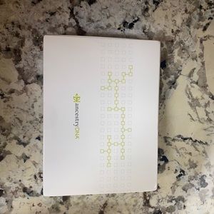 BRAND NEW - SEALED ANCESTRY DNA KIT